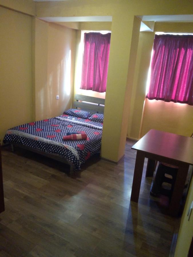 Vake-House Hotell Tbilisi Eksteriør bilde