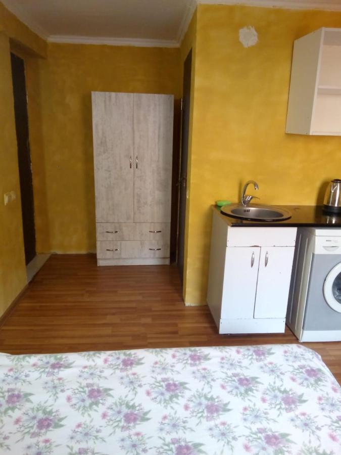 Vake-House Hotell Tbilisi Eksteriør bilde