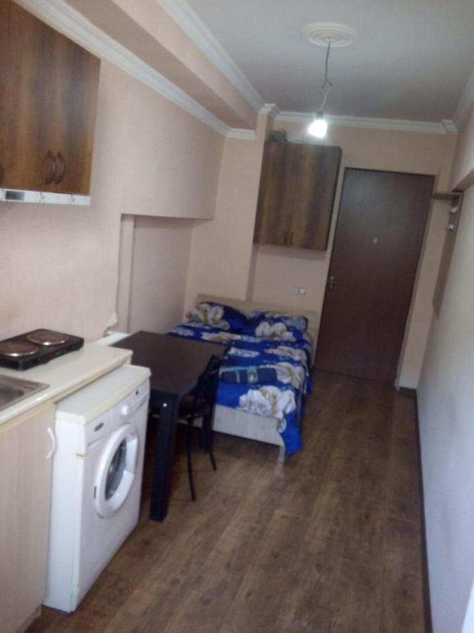 Vake-House Hotell Tbilisi Eksteriør bilde