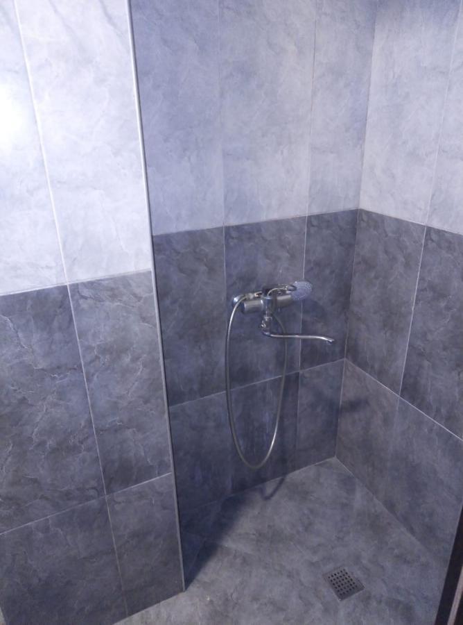 Vake-House Hotell Tbilisi Eksteriør bilde