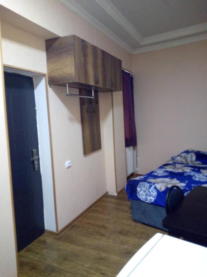 Vake-House Hotell Tbilisi Eksteriør bilde