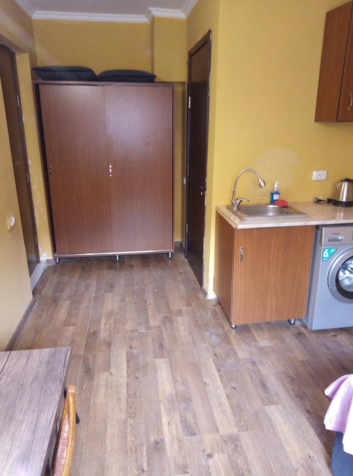 Vake-House Hotell Tbilisi Eksteriør bilde